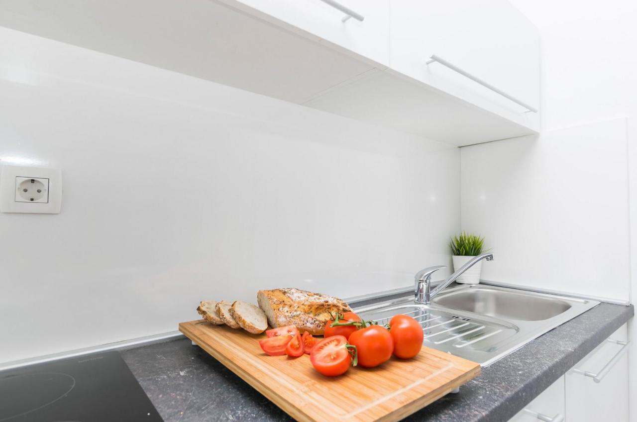 Apartments And Rooms Adriatic Suites Sibenik Bagian luar foto